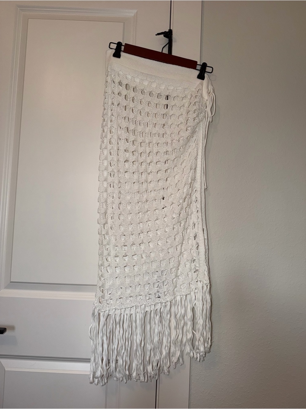 Women's White Crochet Fringe Maxi Skirt
